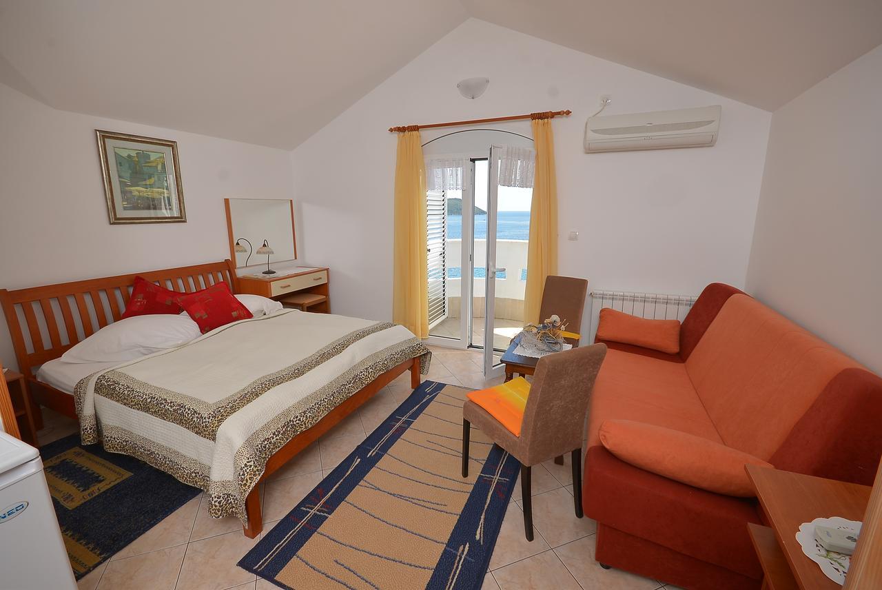 Aparthotel Margot 3*
